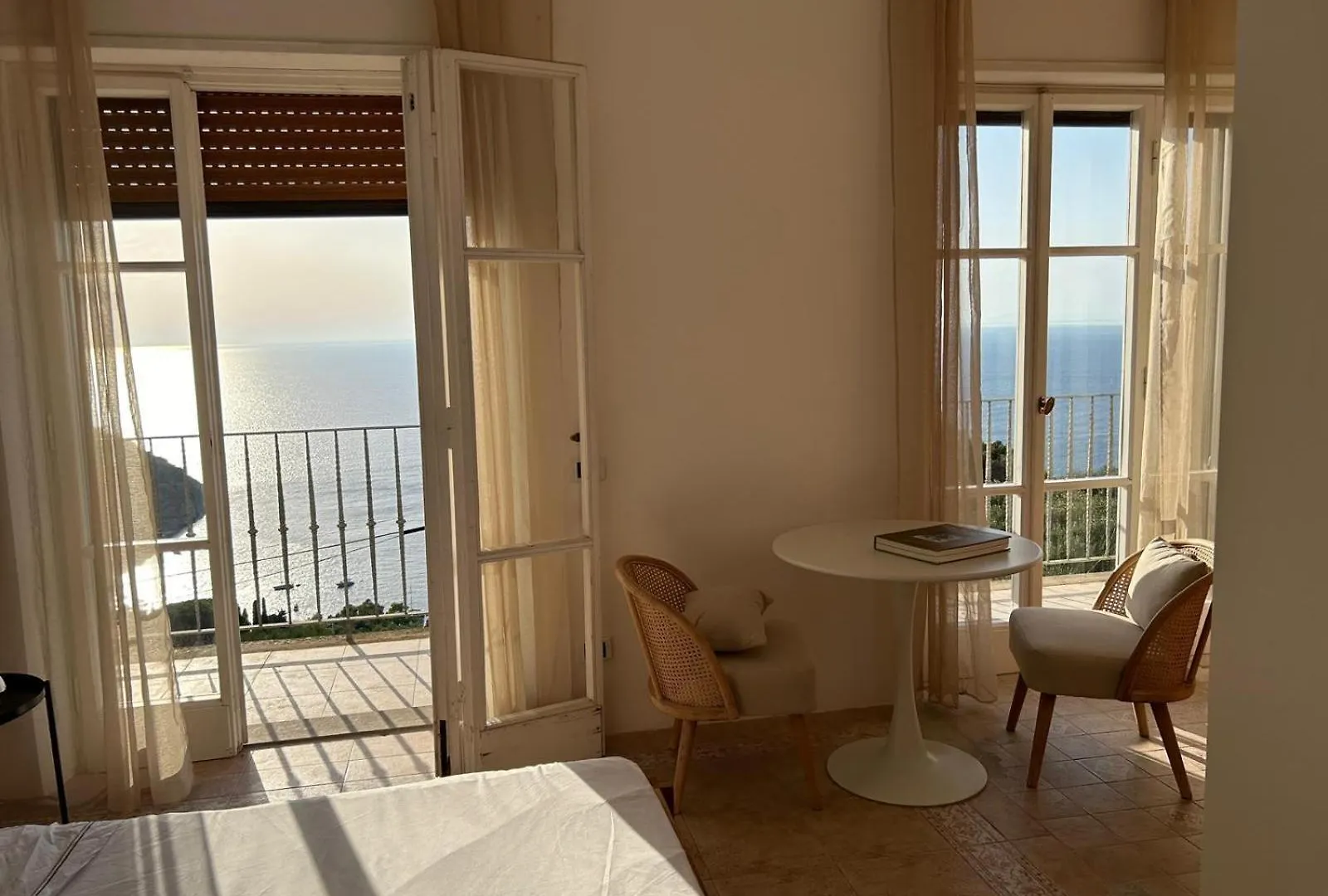 Villa Velta Sea Sunset Porto Santo Stefano  Maison d'hôtes